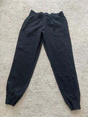 Lululemon Mens Black Jogger Pants Drawstring Pockets Stretch Size M?